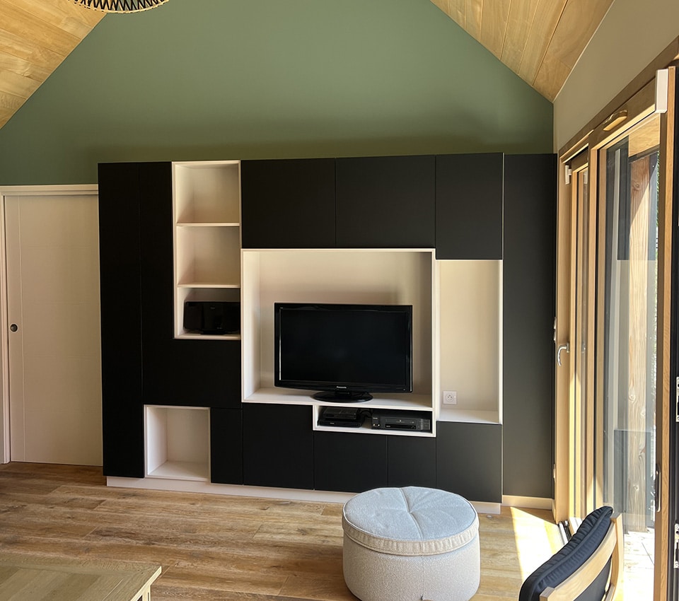 Aménagement meuble TV - Fenix® noir et Angora
